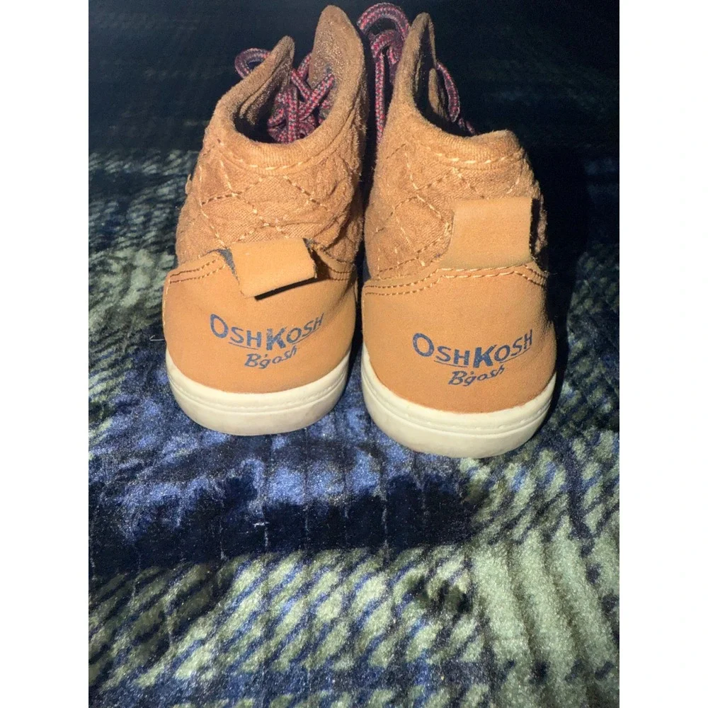 OshKosh‎ B'gosh Kids Quilted Duck Boots Brown Navy Lace Up kids size 12